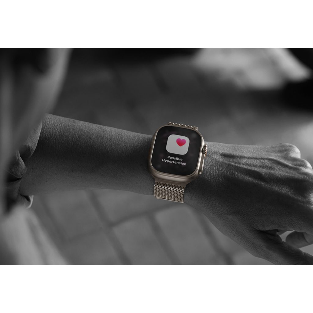ساعت هوشمند 49 میلی متری اپل مدل Ultra 3 Black Titanium Case با بند Alpine